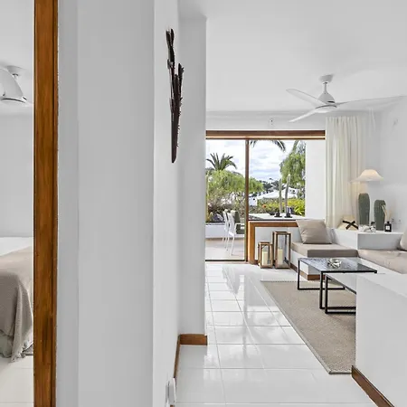 Casahost Salted House Beachfront Costa Teguise