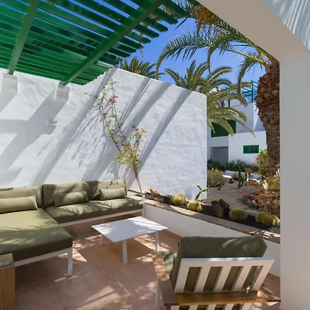 Casahost Salted House Beachfront Apartman Costa Teguise