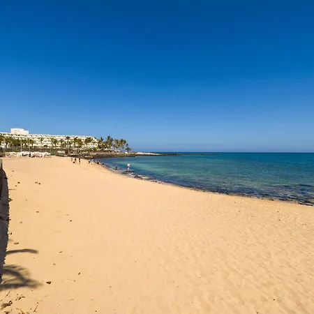 Casahost Salted House Beachfront Apartment